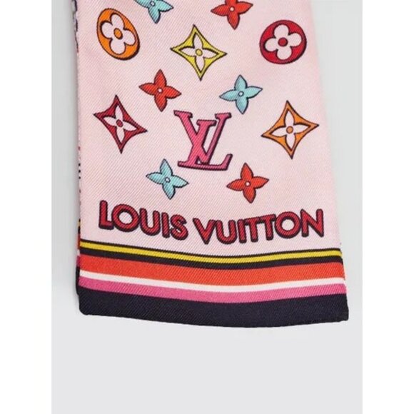 NEW! Louis Vuitton Azure Blue 100% Silk Damier Pop Up Print Bandeau Scarf M77697 - Picture 8 of 9